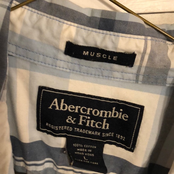 Men’s Short Sleeve Shirt - Picture 2 of 3